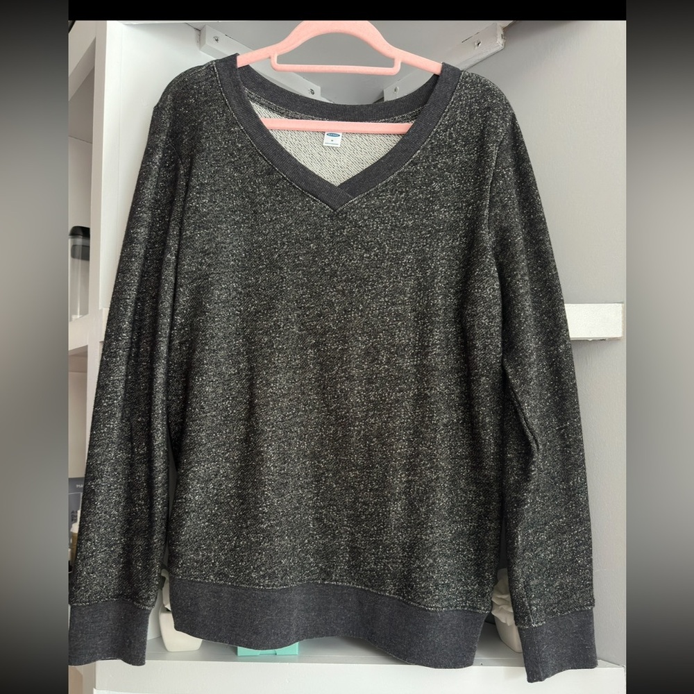 Old navy v neck sweater